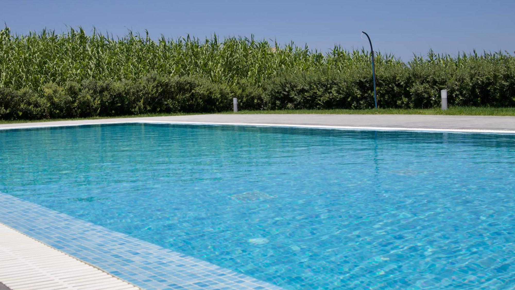Resitour - Aphrodite Beachfront Pirgos Psilonerou Room photo